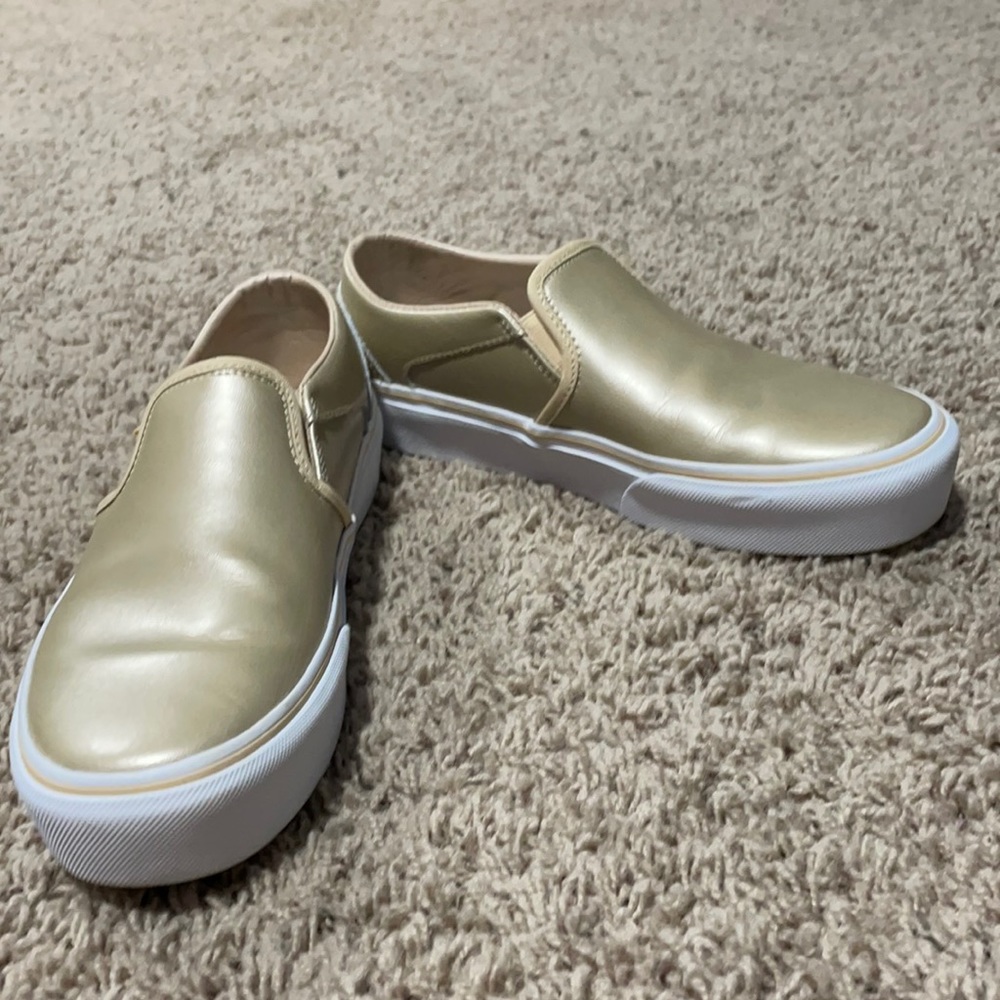 Slip on Vans like new gold metallic women’s 9